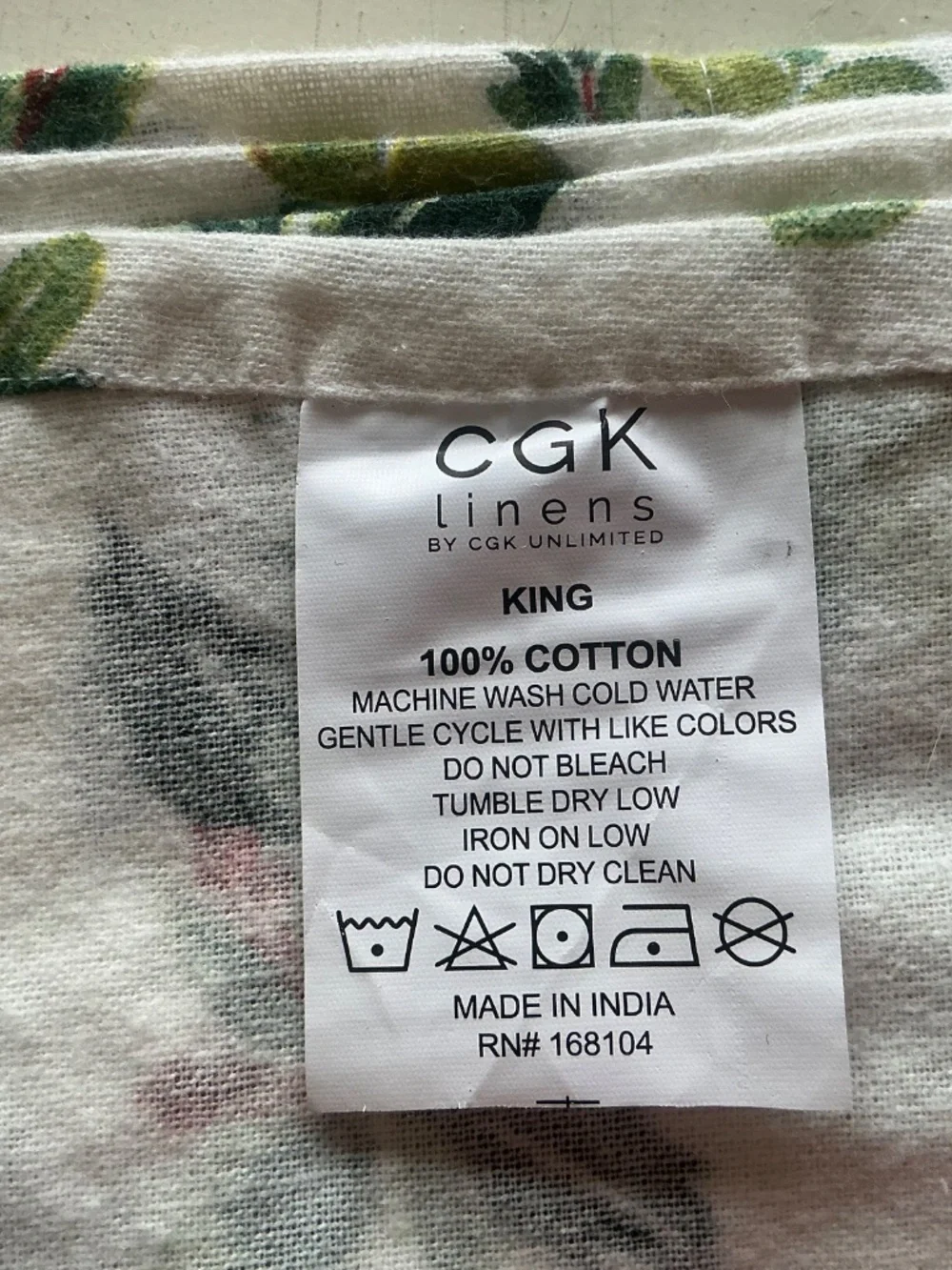 CGK Linens Flat KING Flannel sheet with wreath print